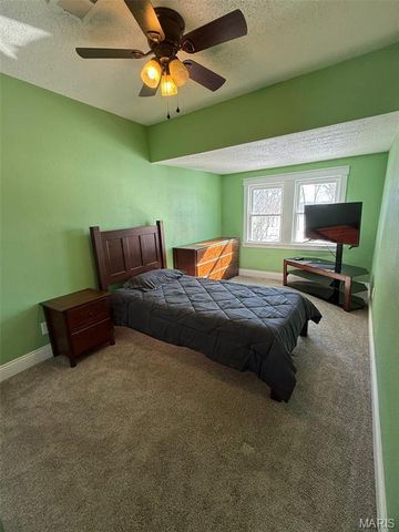 5961 Busiek Road, Farmington, MO 63640