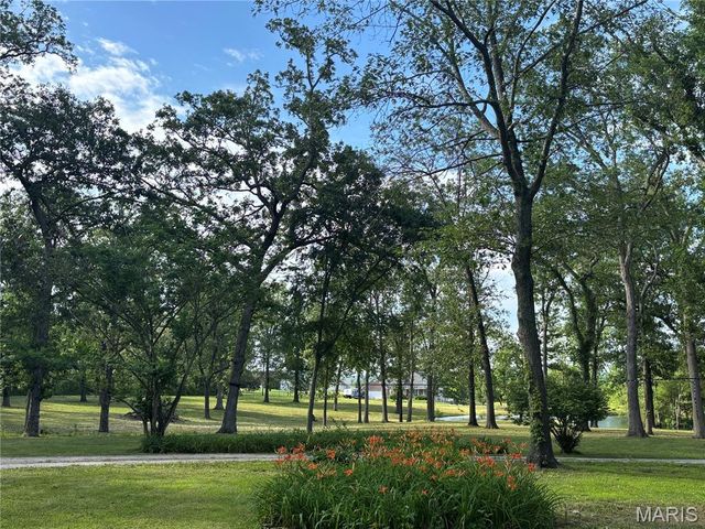 5961 Busiek Road, Farmington, MO 63640