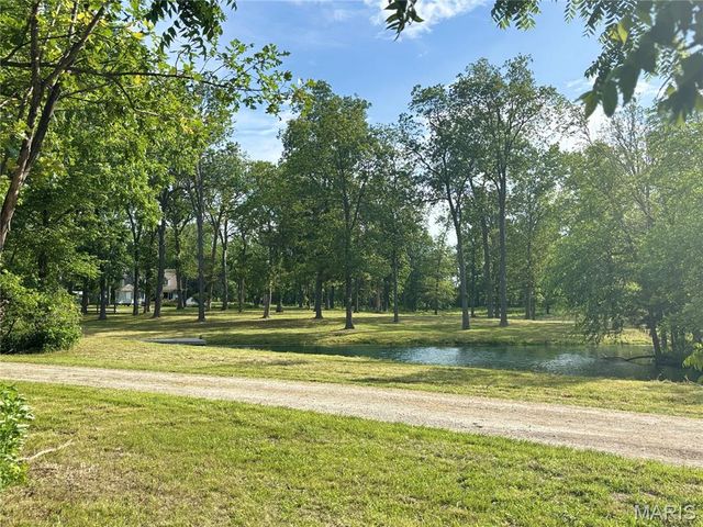 5961 Busiek Road, Farmington, MO 63640
