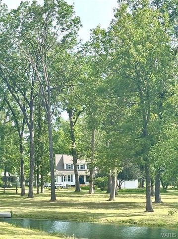 5961 Busiek Road, Farmington, MO 63640