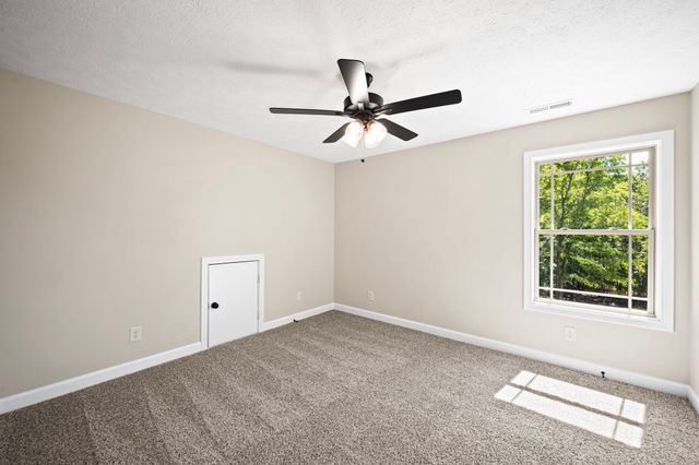 1749 Powell Rd, Clarksville, TN 37043