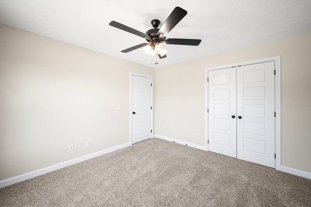 1749 Powell Rd, Clarksville, TN 37043