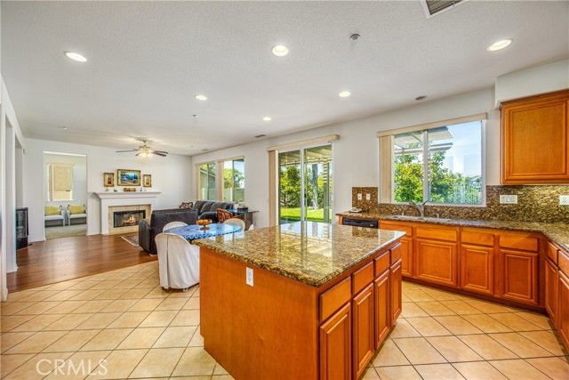 6858 Bacon Lane, Highland, CA 92346