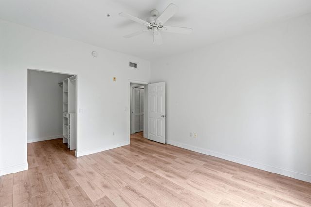 11770 Saint Andrews Place 307, Wellington, FL 33414