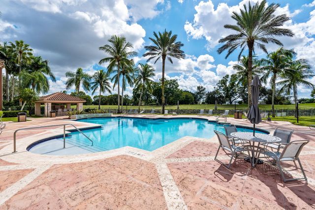 11770 Saint Andrews Place 307, Wellington, FL 33414