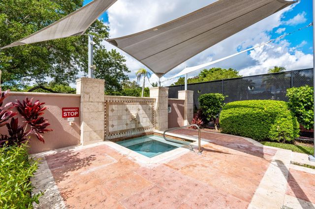 11770 Saint Andrews Place 307, Wellington, FL 33414