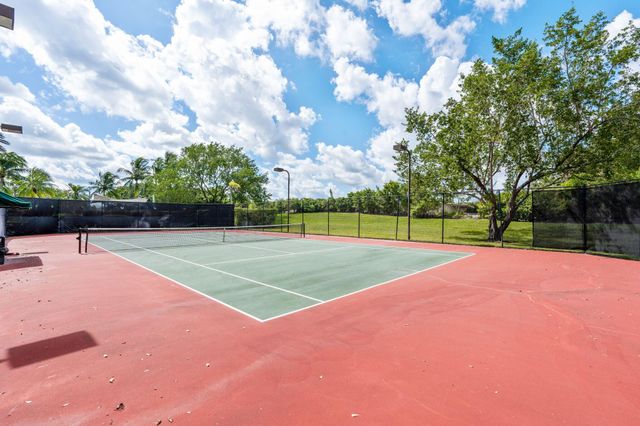 11770 Saint Andrews Place 307, Wellington, FL 33414