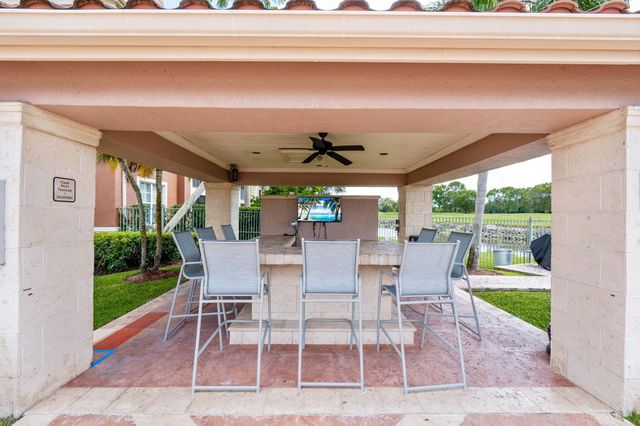 11770 Saint Andrews Place 307, Wellington, FL 33414