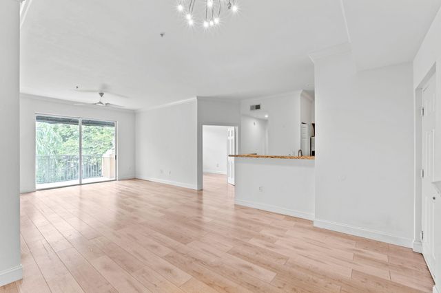 11770 Saint Andrews Place 307, Wellington, FL 33414