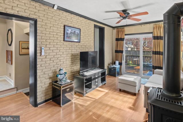 1002 DENNIS AVE, Silver Spring, MD 20901