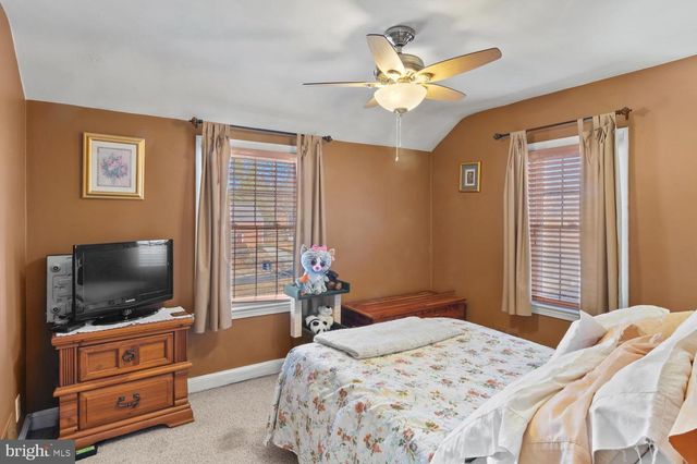 1002 DENNIS AVE, Silver Spring, MD 20901