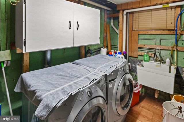 1002 DENNIS AVE, Silver Spring, MD 20901