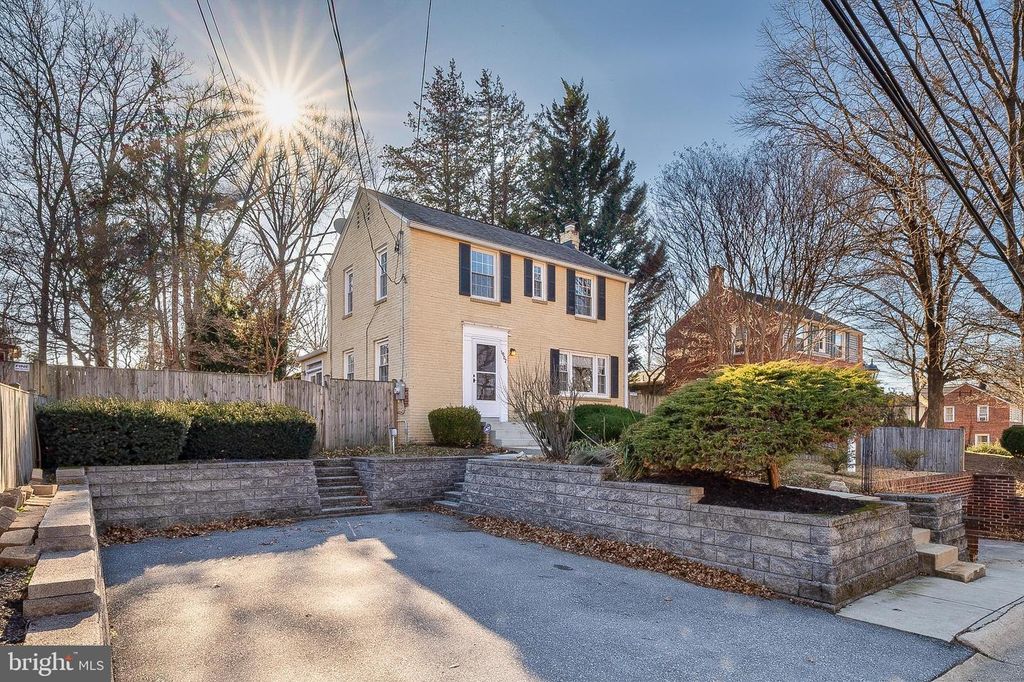 1002 DENNIS AVE, Silver Spring, MD 20901