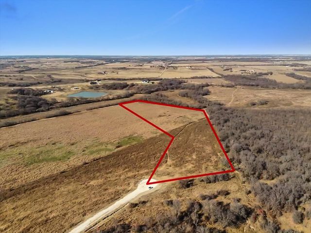 454 Private Road 454, Grandview, TX 76050