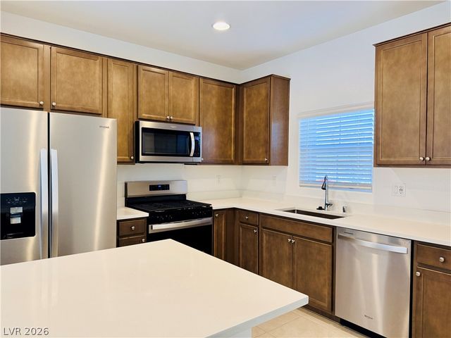 398 Moonlight Opera Court, Henderson, NV 89011