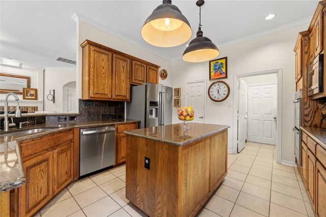 6909 Silver Oak Court, Mckinney, TX 75072