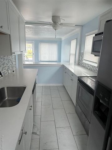 23778 Vance Avenue, Hazel Park, MI 48030