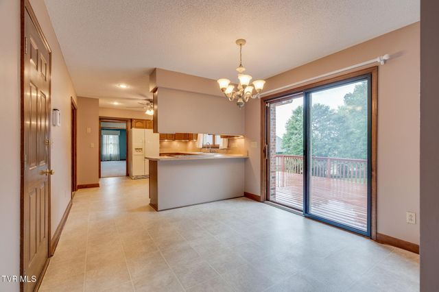 3307 Victoria Court, Johnson City, TN 37604