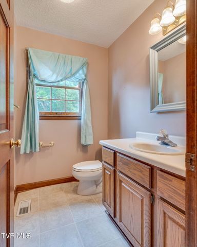3307 Victoria Court, Johnson City, TN 37604