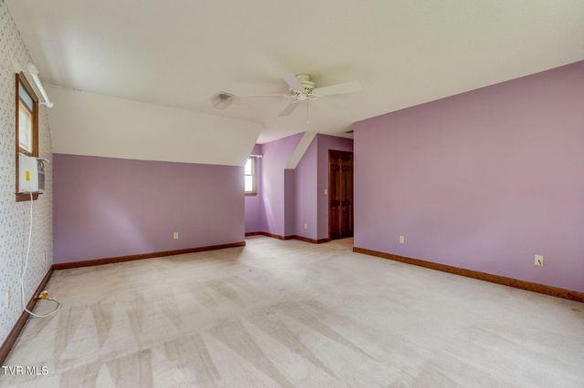 3307 Victoria Court, Johnson City, TN 37604