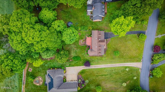 3307 Victoria Court, Johnson City, TN 37604
