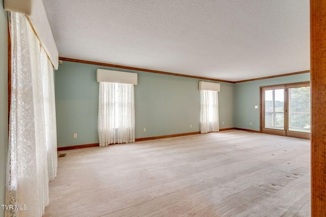 3307 Victoria Court, Johnson City, TN 37604