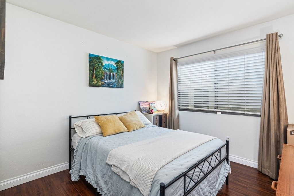 Image 12 of property listing at 379 N Melrose, Vista, CA 92083