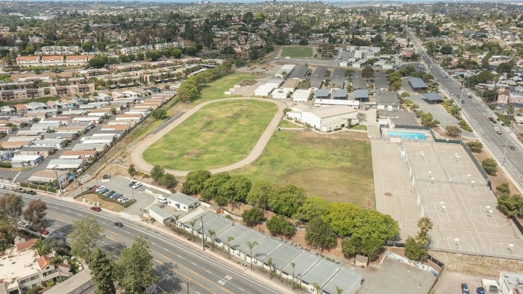Image 30 of property listing at 379 N Melrose, Vista, CA 92083