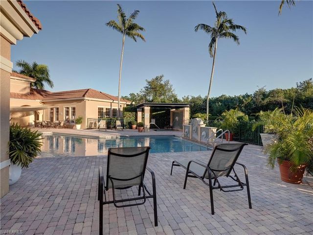 8635 River Homes Ln Apt 107, Bonita Springs, FL 34135