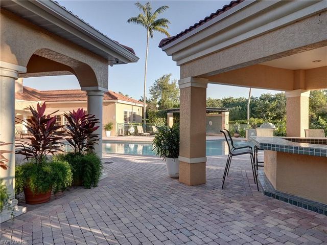 8635 River Homes Ln Apt 107, Bonita Springs, FL 34135