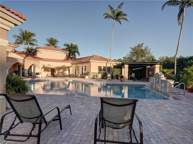 8635 River Homes Ln Apt 107, Bonita Springs, FL 34135