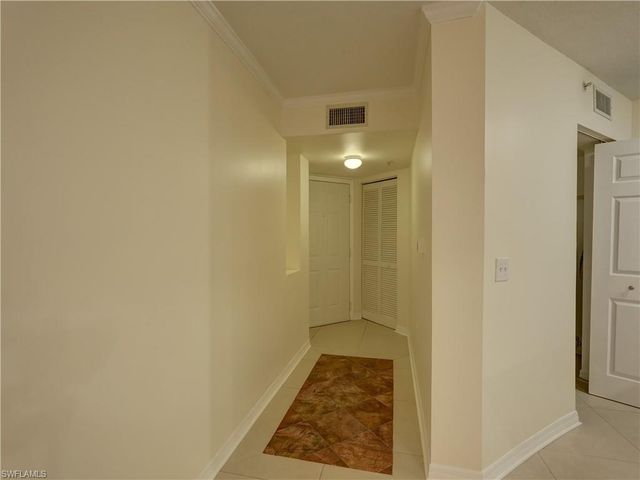 8635 River Homes Ln Apt 107, Bonita Springs, FL 34135