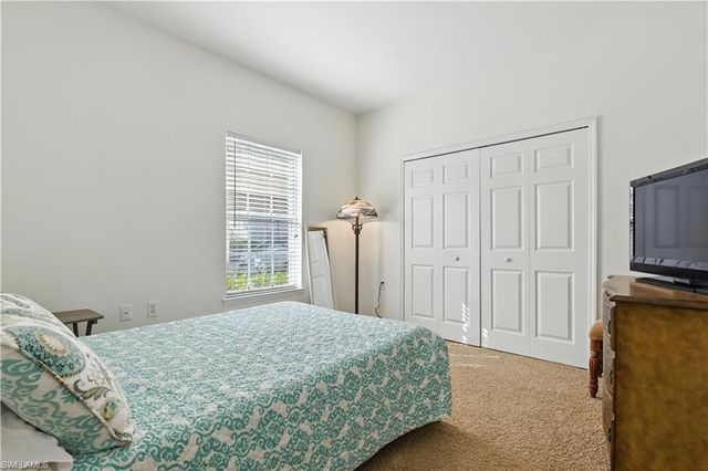 1415 Sweetwater CV 104, Naples, FL 34110