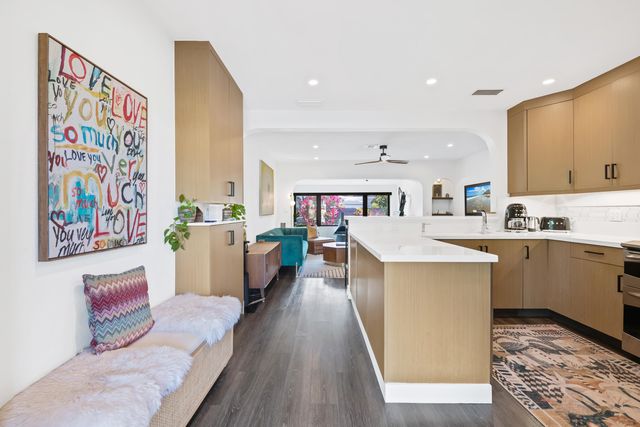 1529 NE 17th Avenue, Fort Lauderdale, FL 33304