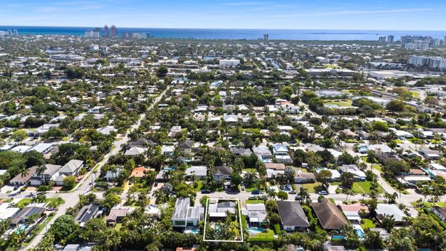 1529 NE 17th Avenue, Fort Lauderdale, FL 33304