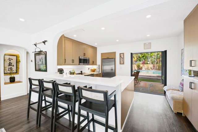 1529 NE 17th Avenue, Fort Lauderdale, FL 33304