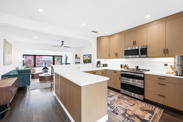 1529 NE 17th Avenue, Fort Lauderdale, FL 33304