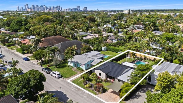 1529 NE 17th Avenue, Fort Lauderdale, FL 33304