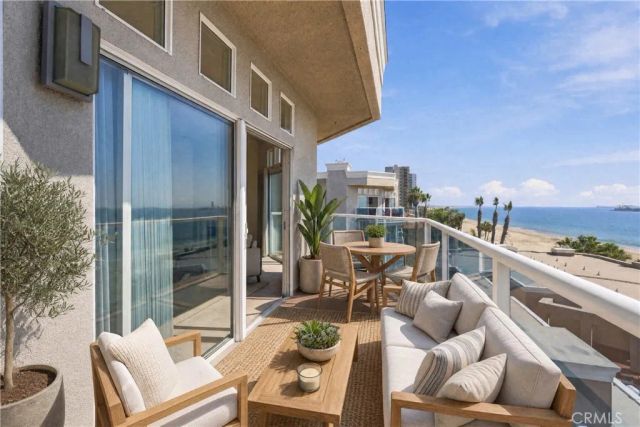 1500 E Ocean 718, Long Beach, CA 90802