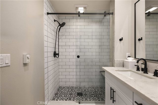 2170 Harmony, Costa Mesa, CA 92627