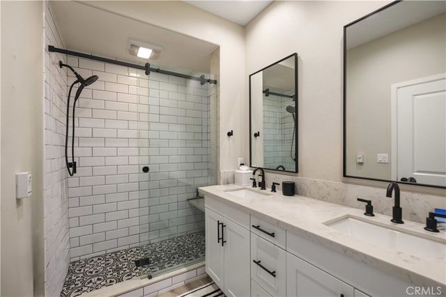 2170 Harmony, Costa Mesa, CA 92627