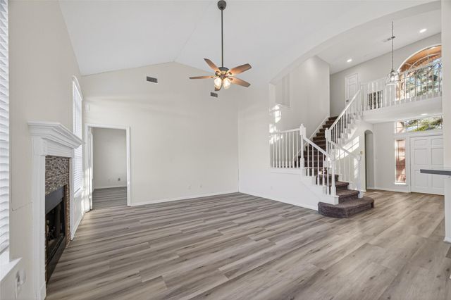 3522 Brookwood Drive, La Porte, TX 77571