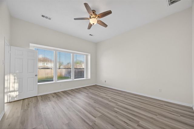 3522 Brookwood Drive, La Porte, TX 77571