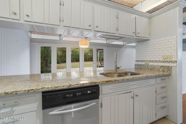 1972 Aztec Drive, Jackson, MS 39211