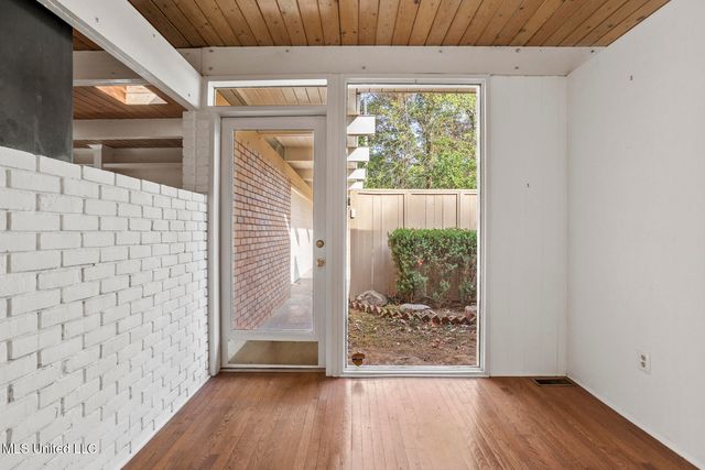 1972 Aztec Drive, Jackson, MS 39211