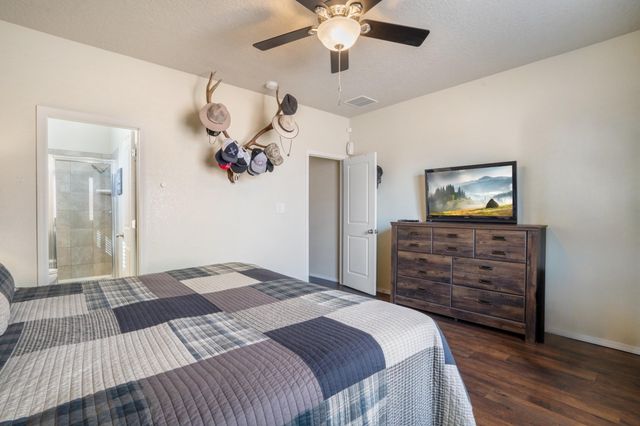 6701 Kayser Mill Road NW, Albuquerque, NM 87114