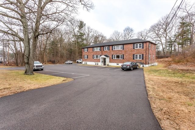 157 Central 1, Foxboro, MA 02035