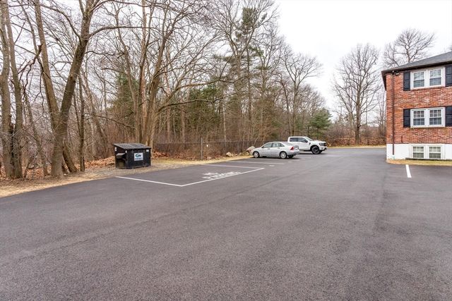 157 Central 1, Foxboro, MA 02035