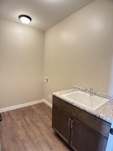 126 SOUTHFIELD COURT, Neenah, WI 54956