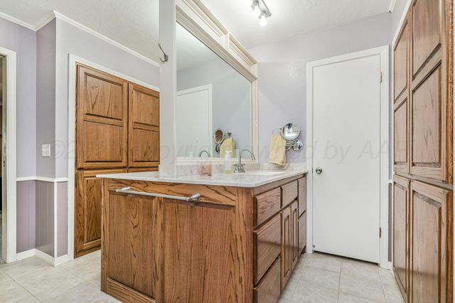 6313 Jameson Road, Amarillo, TX 79106